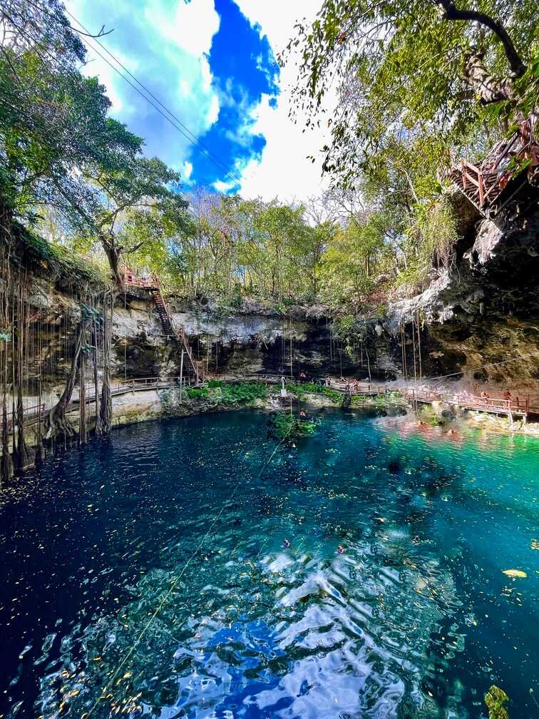 Cenote Xcanche